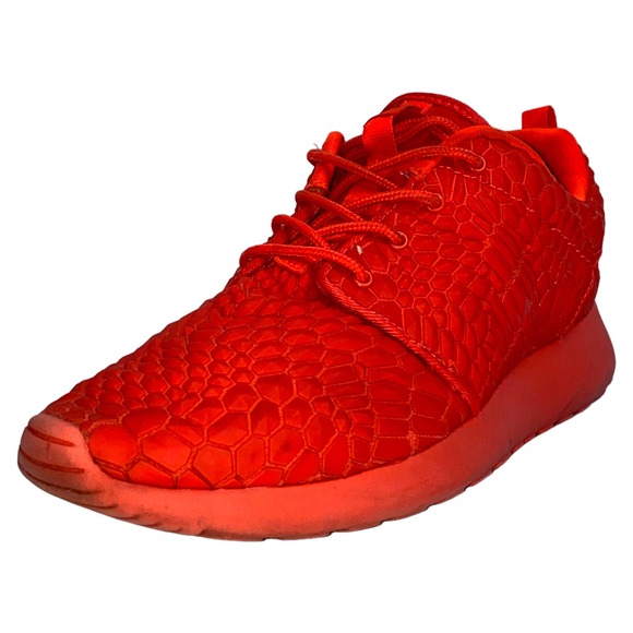 Nike Roshe One DMB Bright Crimson Diamondback Snakeskin Sneaker sz 8.5 US 807460 - Picture 2 of 12